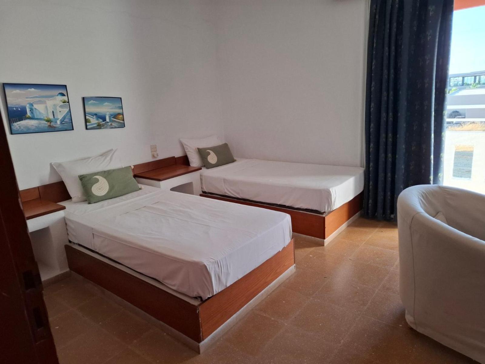 Ariadni Apartments Картерос Екстер'єр фото