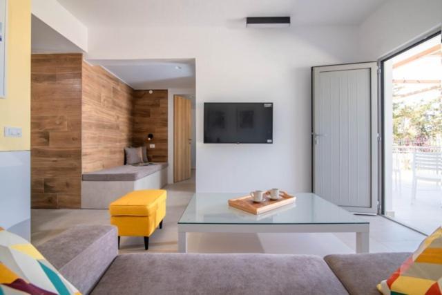 Ariadni Apartments Картерос Екстер'єр фото